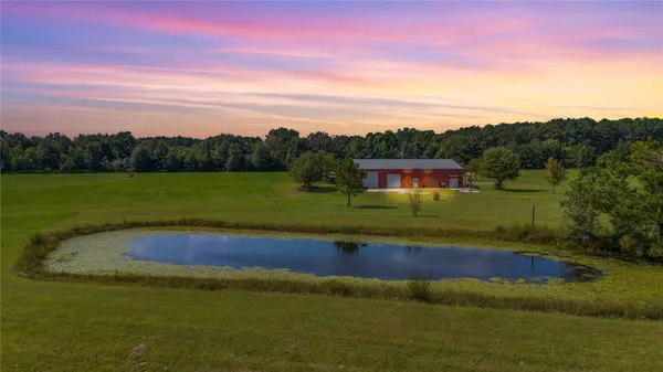 a view of an ocean yard and a fountain