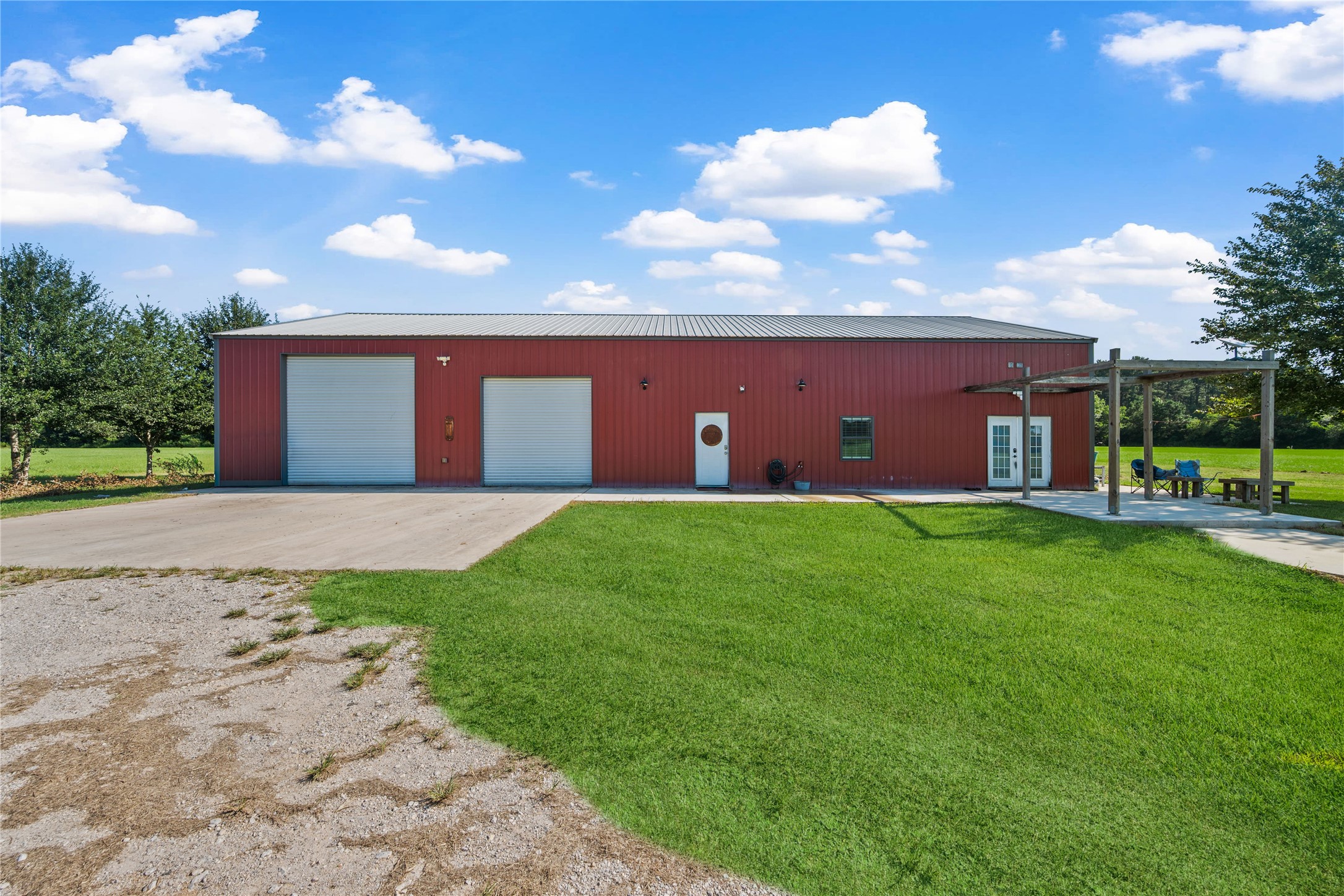501 County Road 2276 Cleveland, TX 77327 - Photo 6 of 49