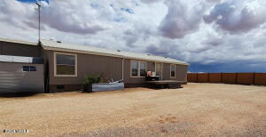 4501 Well Field Road Winslow, AZ 86047 - Photo 2 of 13 201851_2