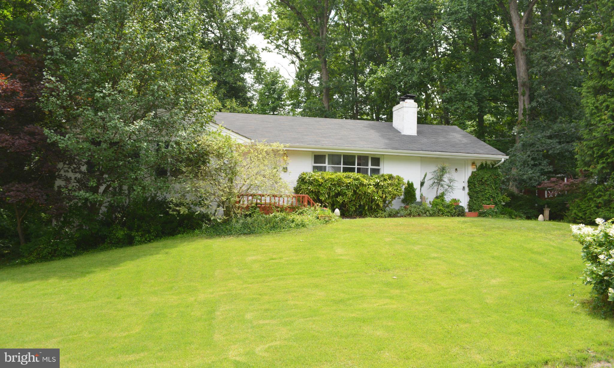 16005 Kenny Road Laurel, MD 20707 - Photo 2 of 23 Front Lawn