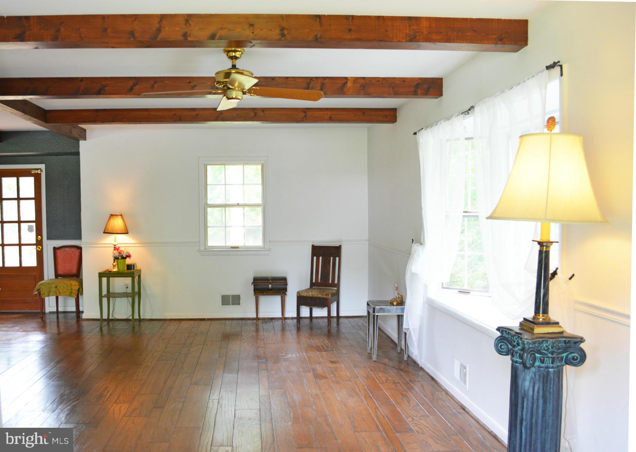 16005 Kenny Road Laurel, MD 20707 - Photo 8 of 23 Family Room From Entrance