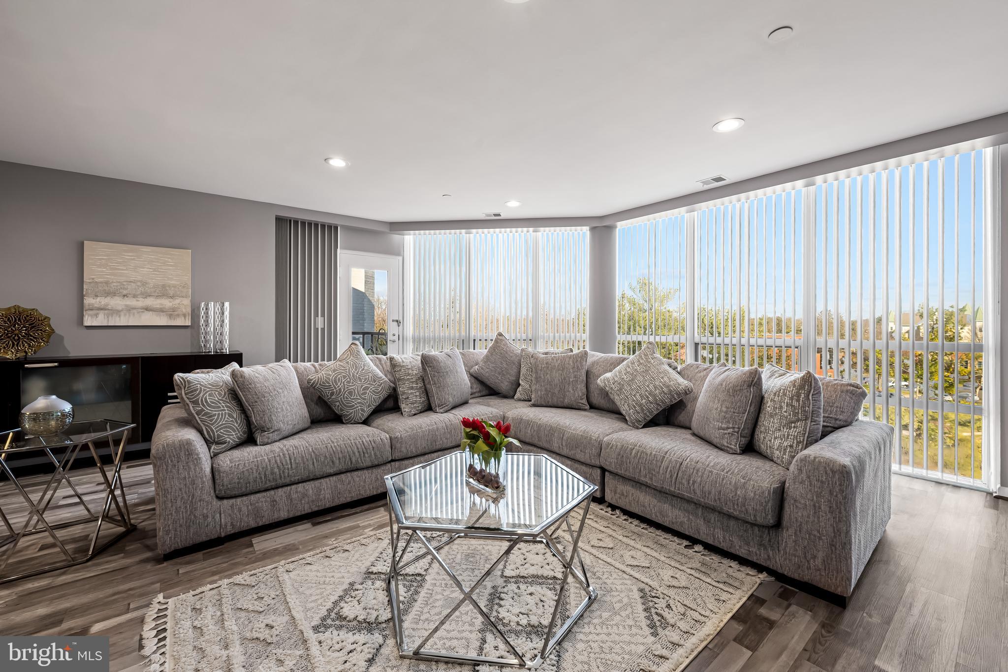 4001 Old Court Road, Unit 509 Baltimore, MD 21208 - Photo 9 of 26 Floor to Ceiling Windows