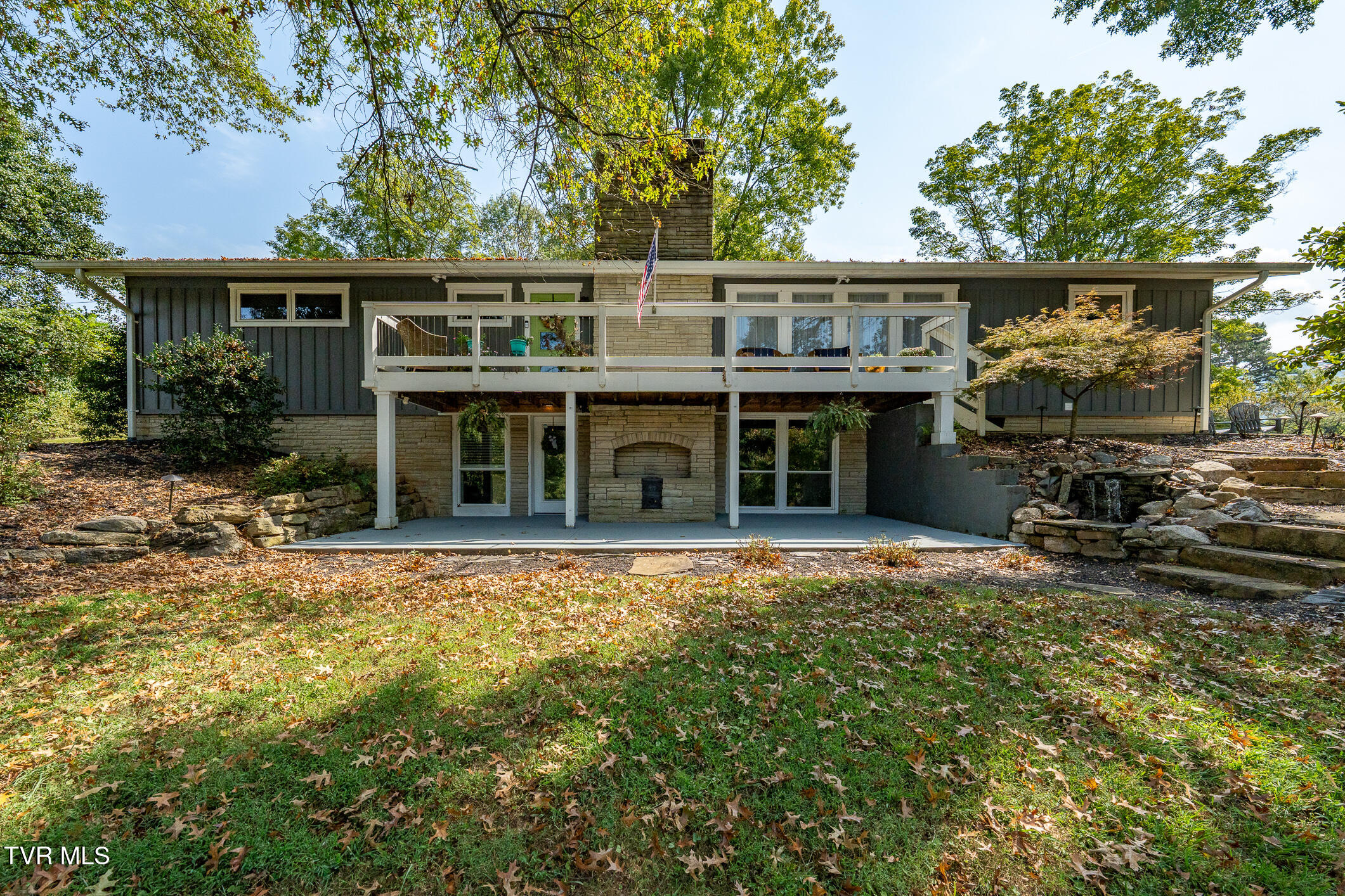 545 Forestdale Rd (6 of 72)