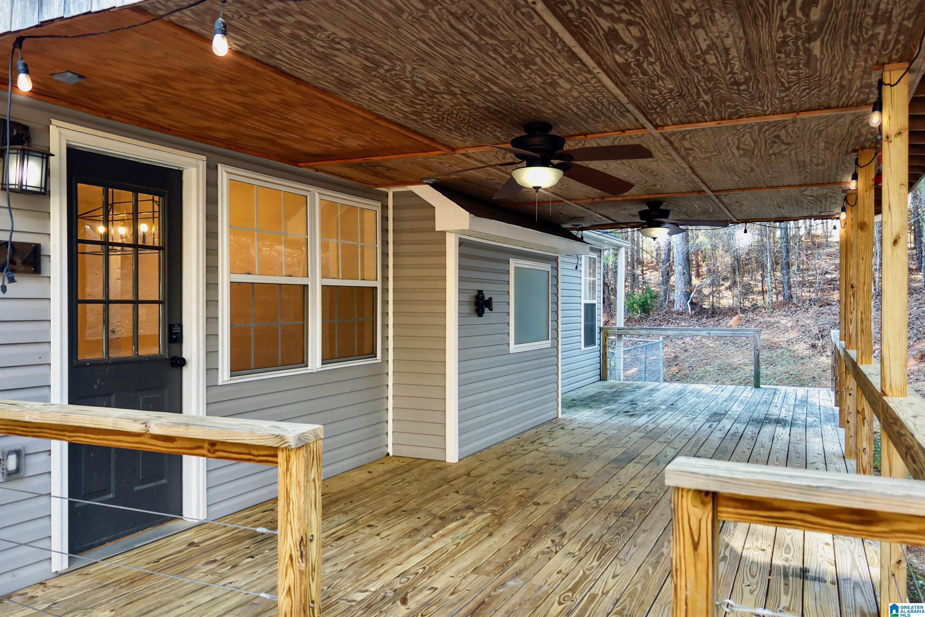 124 Wilson Road Calera, AL 35040 - Photo 3 of 37