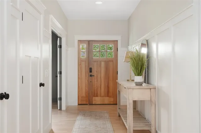 $1,299,900 | 5 Braeburn Circle, Cranston, RI 02921