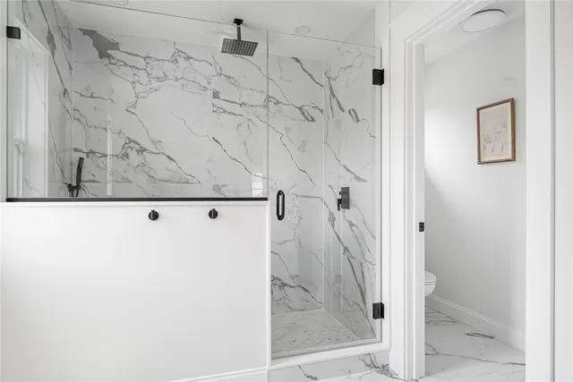 $1,299,900 | 5 Braeburn Circle, Cranston, RI 02921