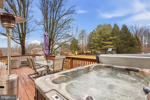 $1,099,900 | 22 Springlea Lane, Chester Springs, PA 19425