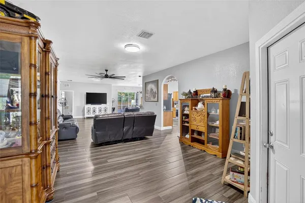 $700,000 | 863 C F Kinney Road, Lake Wales, FL 33859