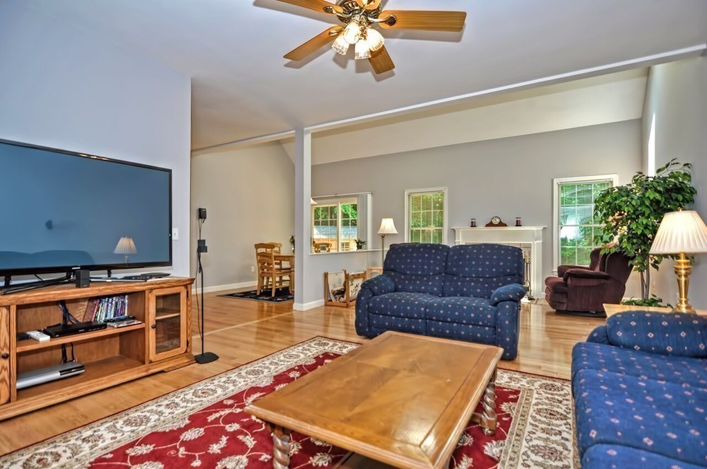 25 Joseph Road Shrewsbury, MA 01545 - Photo 12 of 27 Gallery Image 12