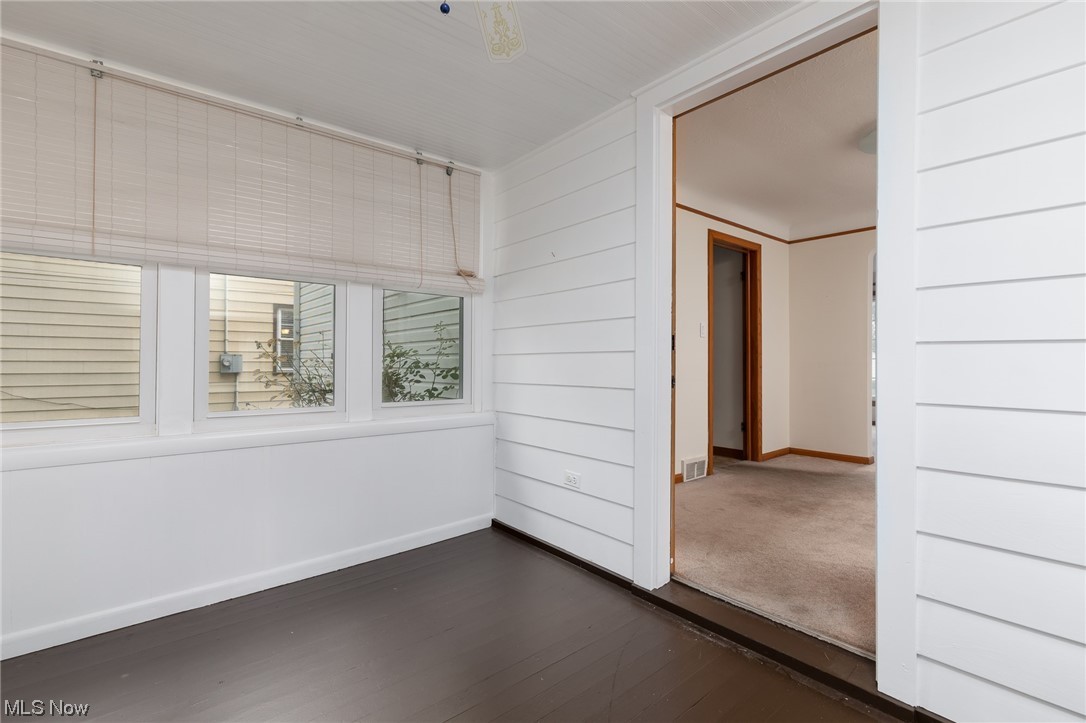 1053 Argonne Road Cleveland, OH 44121 - Photo 8 of 21 Gallery Image 8