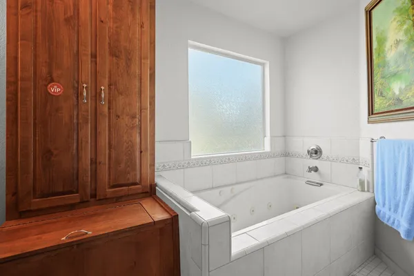 $609,000 | 3330 Scenic Drive, Redding, CA 96001