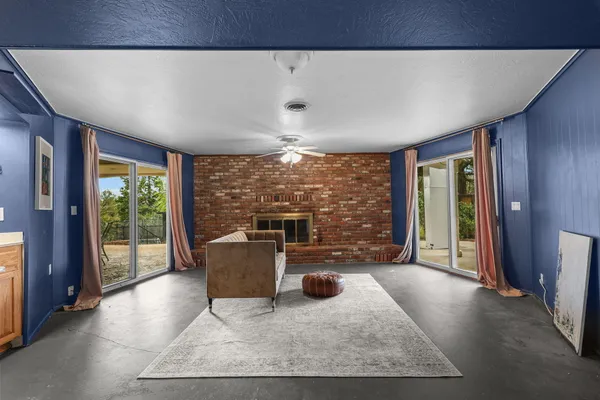 $609,000 | 3330 Scenic Drive, Redding, CA 96001