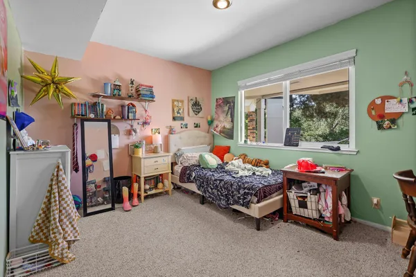 $609,000 | 3330 Scenic Drive, Redding, CA 96001