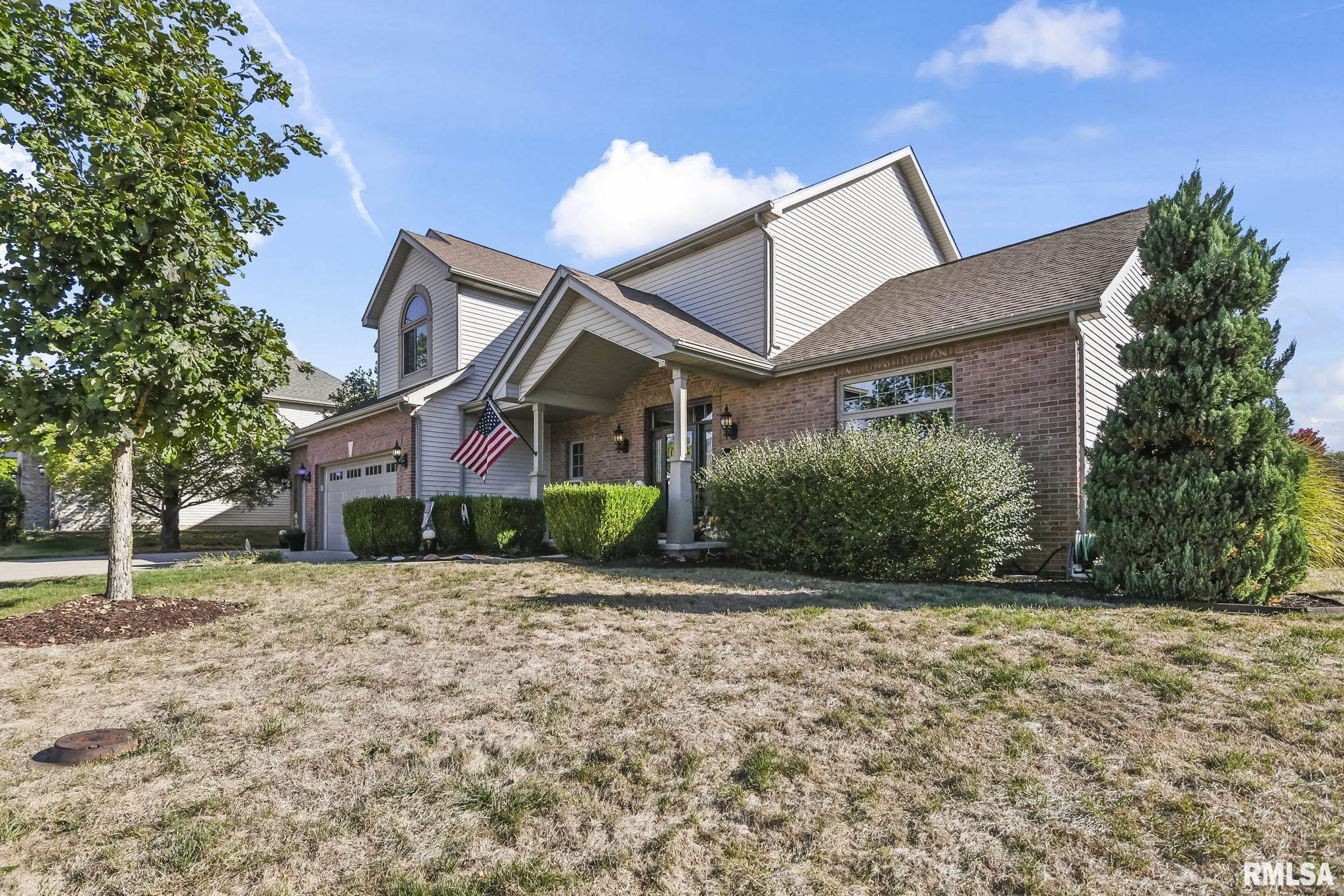 328 Keystone Drive Chatham, IL 62629 - Photo 2 of 61