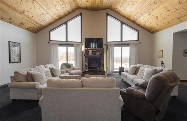 $625,000 | 10984 Harvest Road, Little Falls, MN 56345
