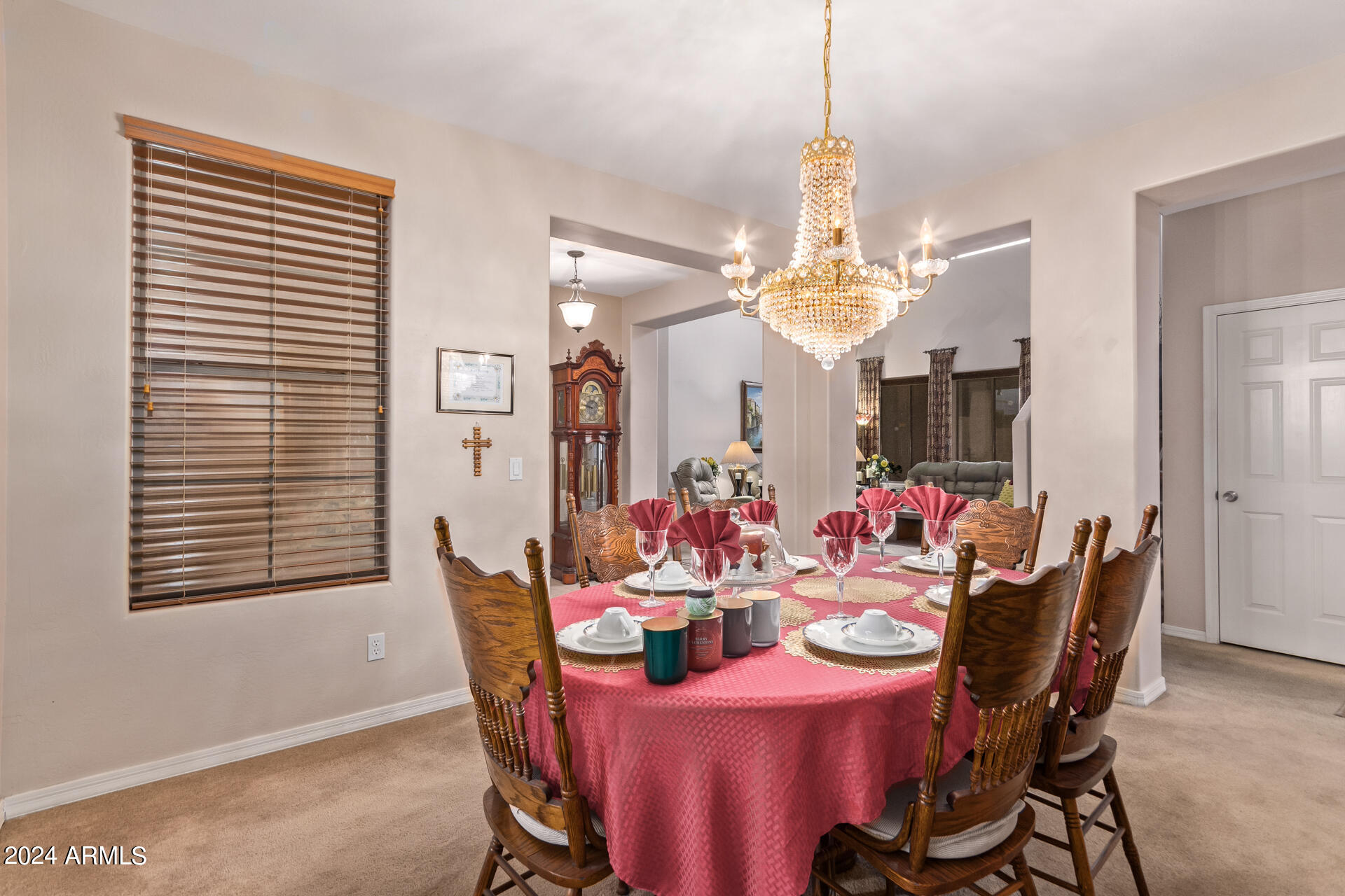 15224 West Redfield Road Surprise, AZ 85379 - Photo 8 of 28 a dining room with furniture and window