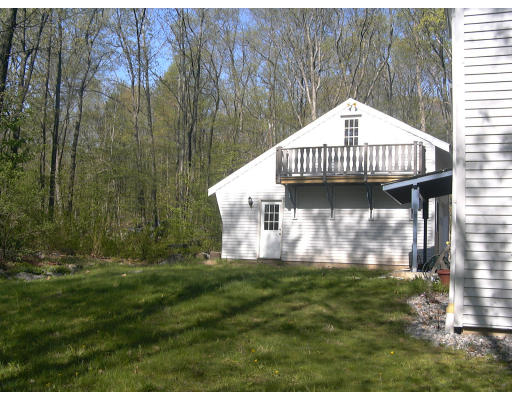 326 Long Hill Road Bolton, MA 01740 - Photo 2 of 5