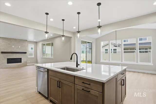 $674,990 | 6117 North Torva Avenue, Meridian, ID 83646