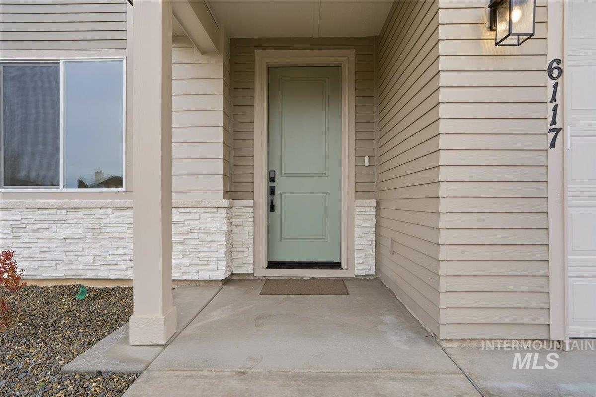 6117 North Torva Avenue Meridian, ID 83646 - Photo 2 of 44