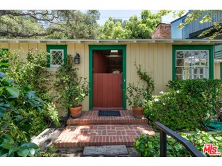 448 Sycamore Road Santa Monica, CA 90402 - Photo 4 of 13
