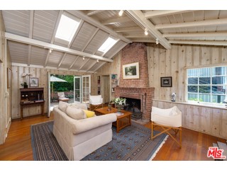 448 Sycamore Road Santa Monica, CA 90402 - Photo 5 of 13