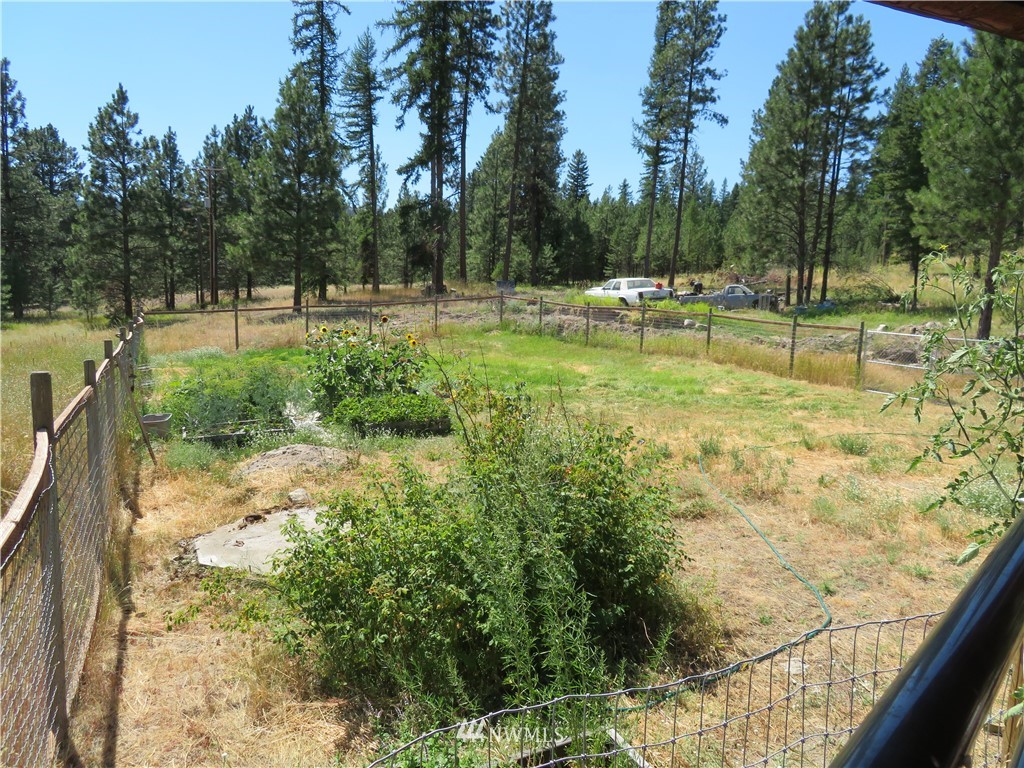 95 Sheridan Road Republic, WA 99166 - Photo 14 of 16