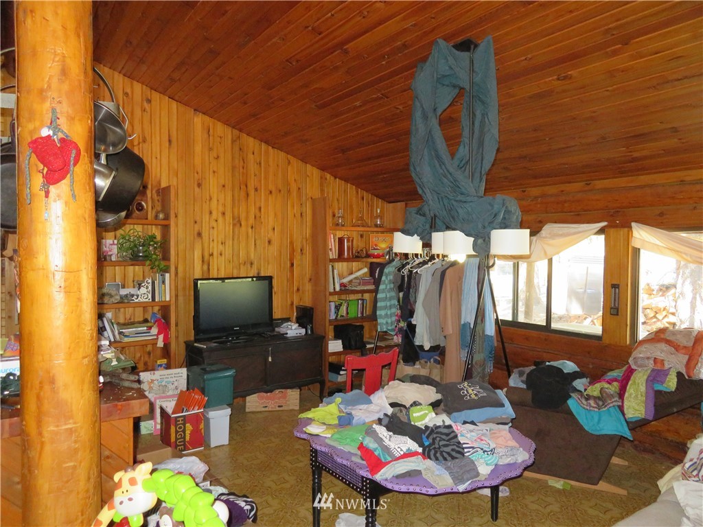 95 Sheridan Road Republic, WA 99166 - Photo 7 of 16