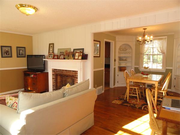 46 Pomeroy Lane Amherst, MA 01002 - Photo 8 of 29 Gallery Image 8