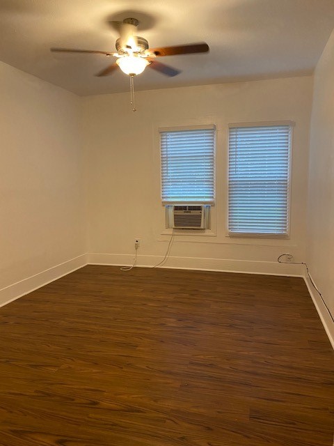 7338 Fauna Street Houston, TX 77061 - Photo 13 of 22 main unit room downstairs