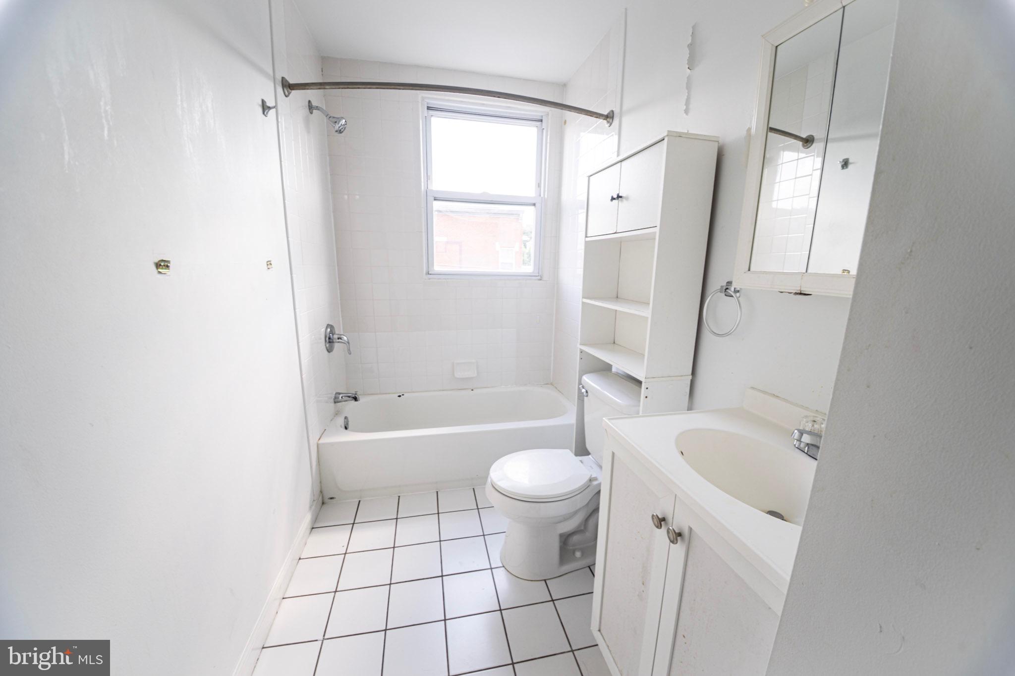 824 South 12th Street, Unit 2 Philadelphia, PA 19147 - Photo 11 of 21