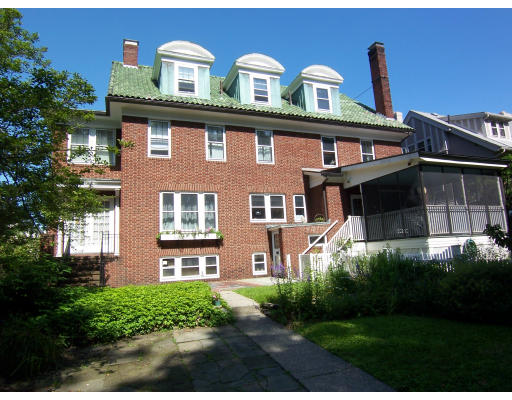 28 Monadnock Road Worcester, MA 01609 - Photo 3 of 15 Gallery Image 3