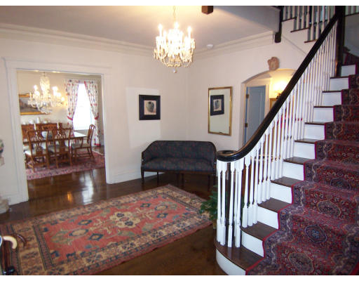 28 Monadnock Road Worcester, MA 01609 - Photo 7 of 15 Gallery Image 7