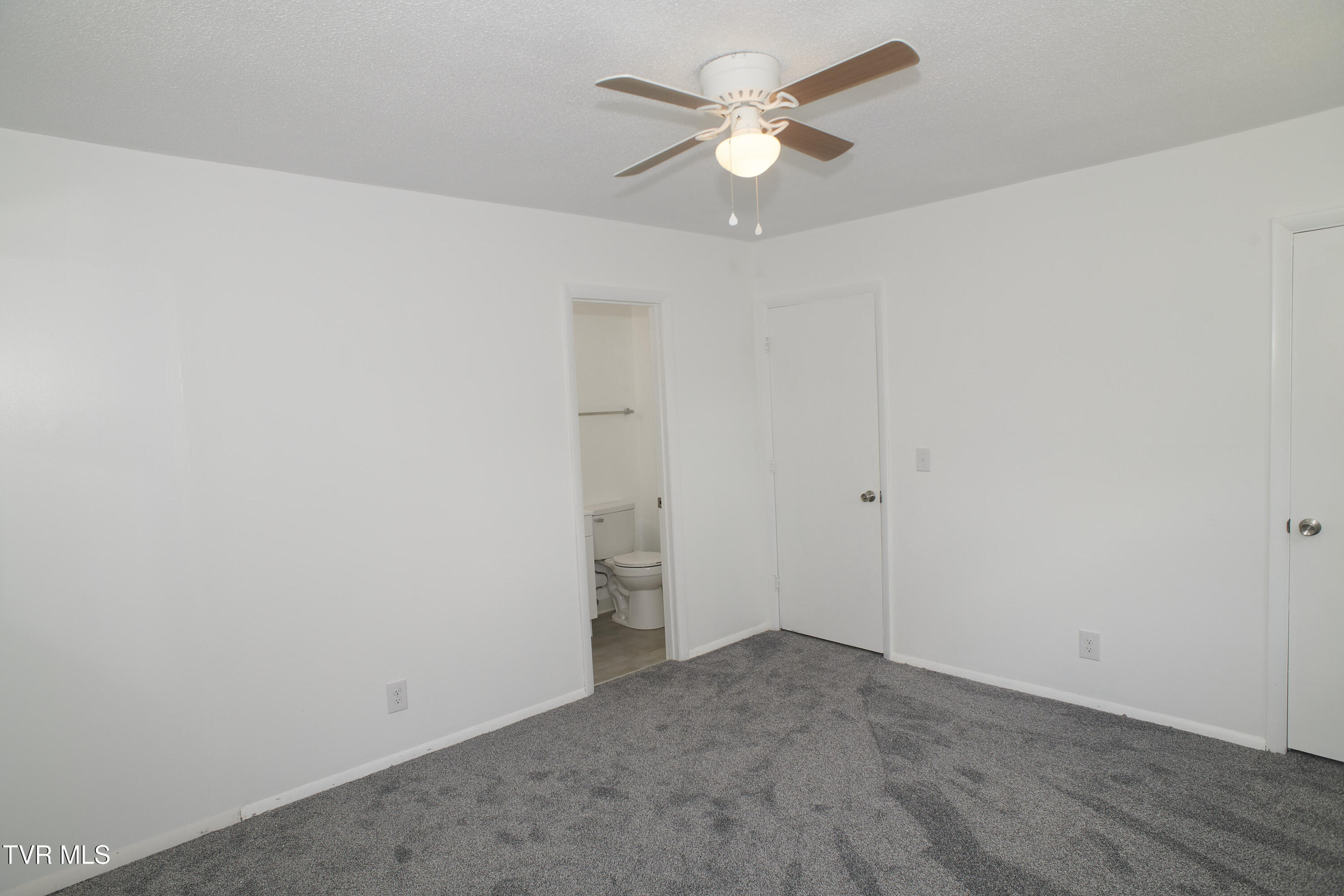 113 Midway Street Gray, TN 37615 - Photo 14 of 24 shelly 13