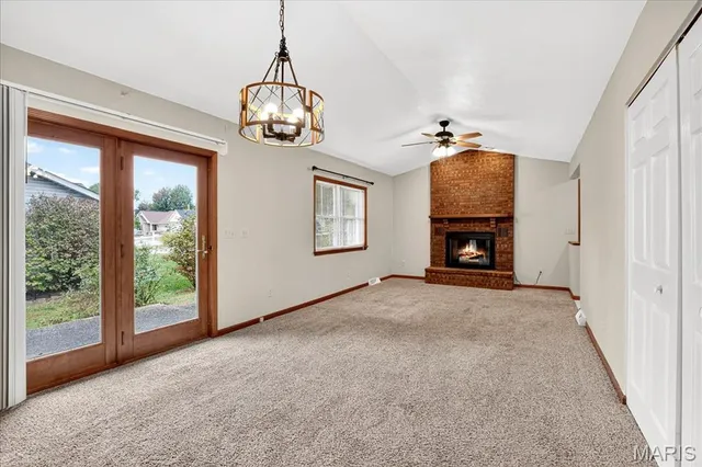 $335,000 | 201 Oak Tree Drive, Columbia, IL 62236