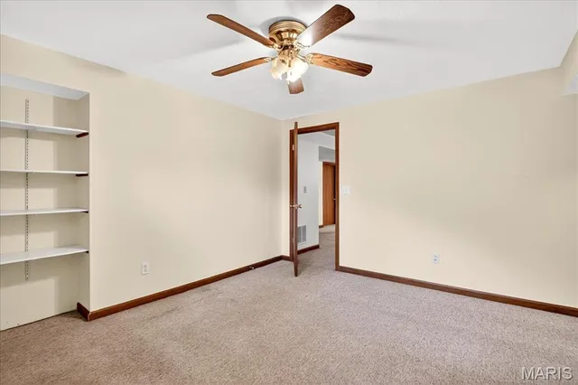 $335,000 | 201 Oak Tree Drive, Columbia, IL 62236