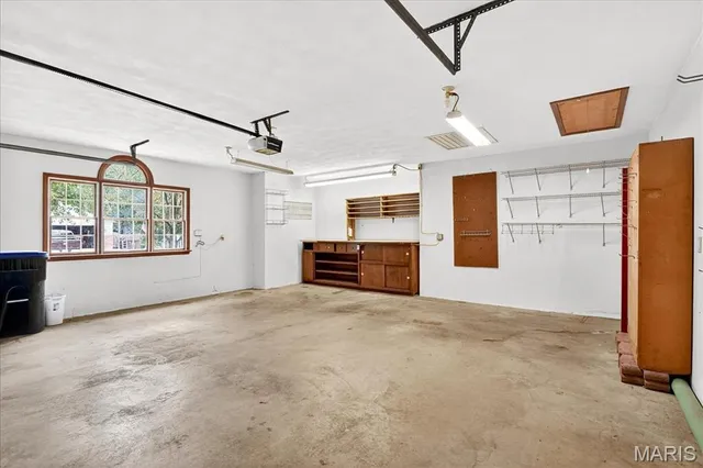 $335,000 | 201 Oak Tree Drive, Columbia, IL 62236