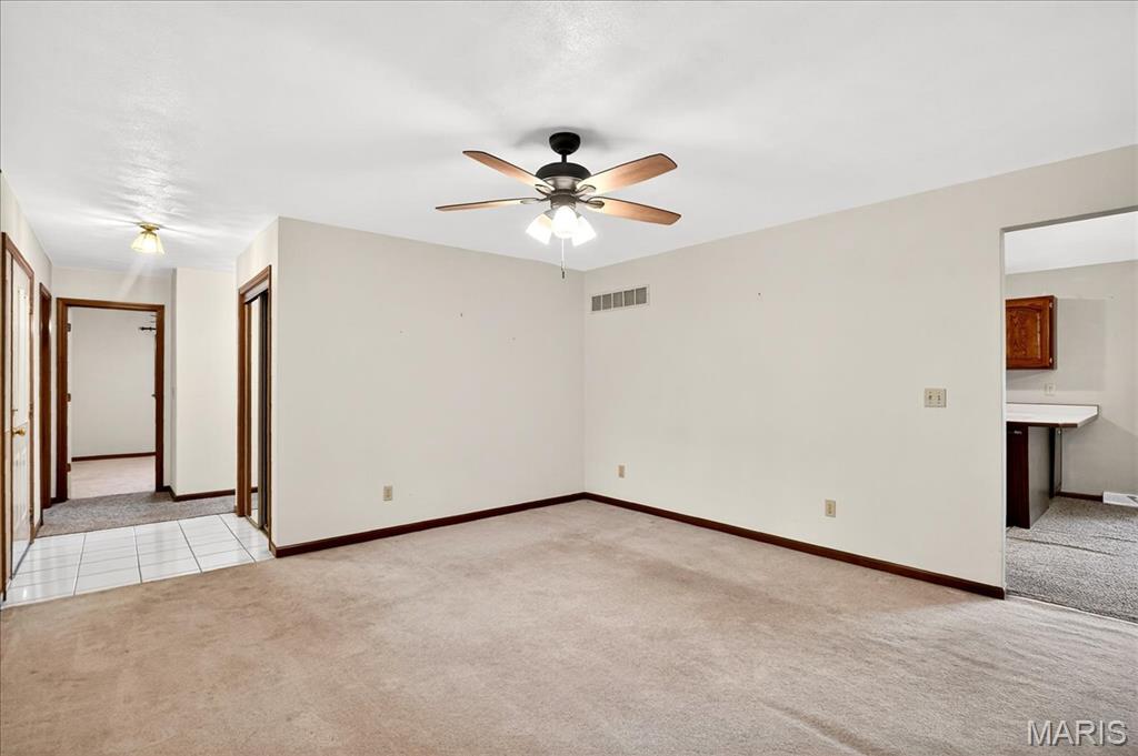 201 Oak Tree Drive Columbia, IL 62236 - Photo 6 of 47