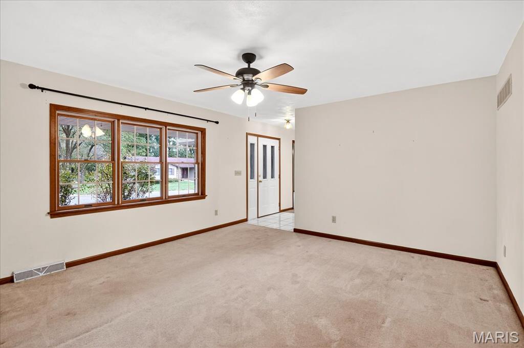 201 Oak Tree Drive Columbia, IL 62236 - Photo 7 of 47