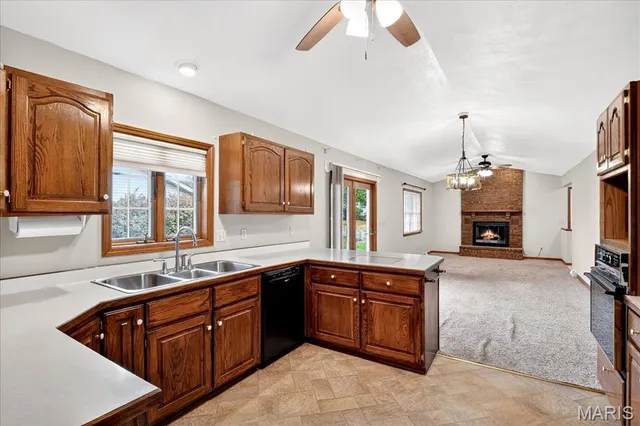 $335,000 | 201 Oak Tree Drive, Columbia, IL 62236