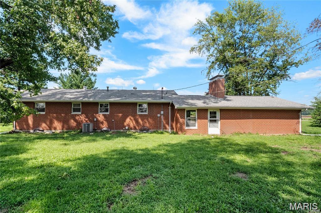 9506 B Road Valmeyer, IL 62295 - Photo 24 of 35