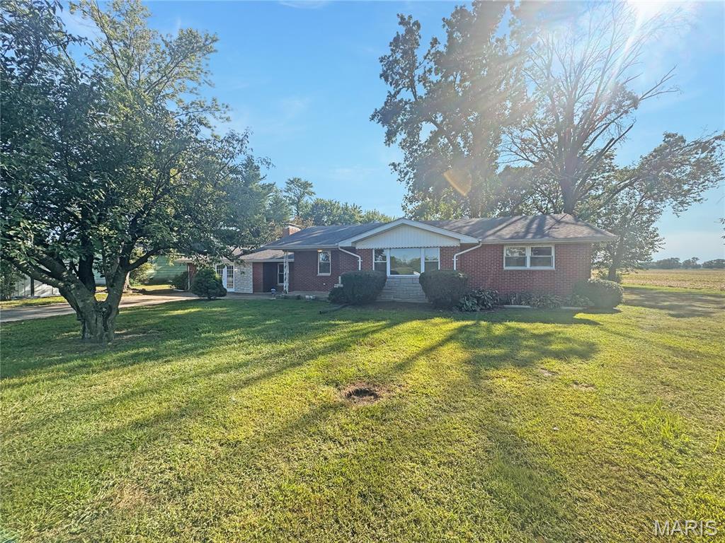 9506 B Road Valmeyer, IL 62295 - Photo 3 of 35