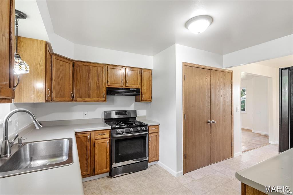 9506 B Road Valmeyer, IL 62295 - Photo 8 of 35