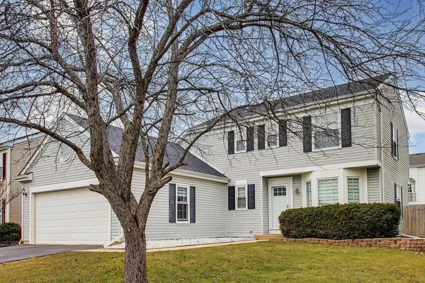 $419,999 | 158 Jefferson Lane, Streamwood, IL 60107