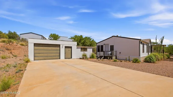 $320,000 | 13311 East Rex Molly Road, Vail, AZ 85641