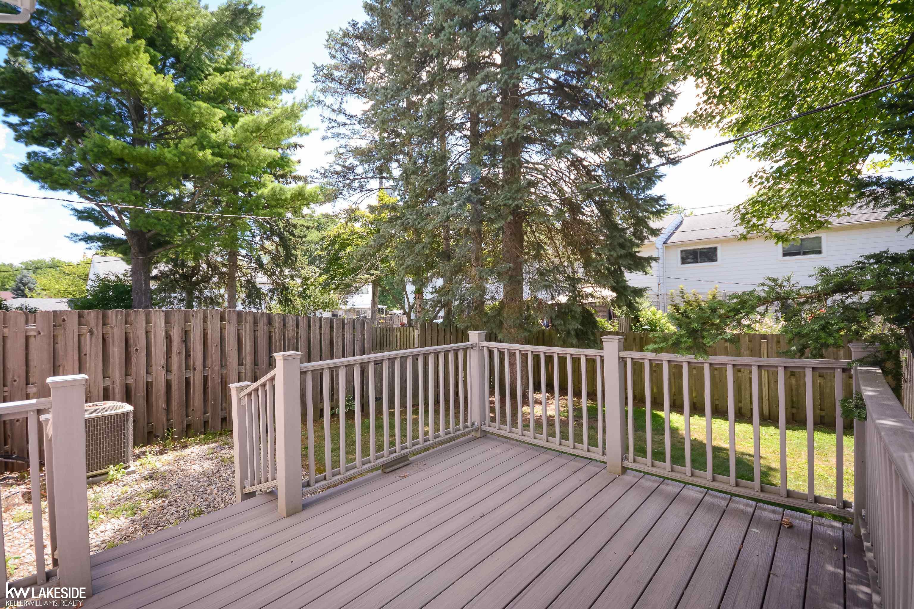 83 Manor Way Rochester Hills, MI 48309 - Photo 23 of 27