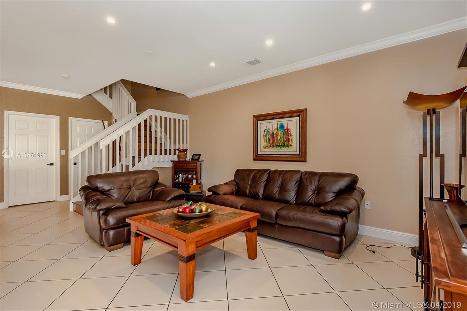 972 Southwest 154th Path, Unit 972 Miami, FL 33194 - Photo 13 of 24 Gallery Image 13