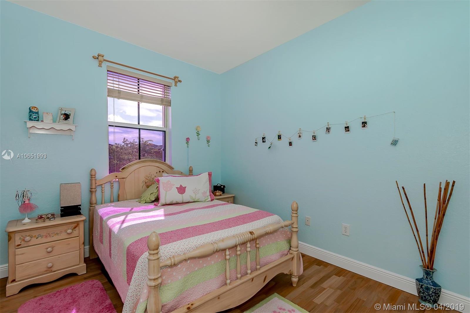 972 Southwest 154th Path, Unit 972 Miami, FL 33194 - Photo 20 of 24 Gallery Image 20
