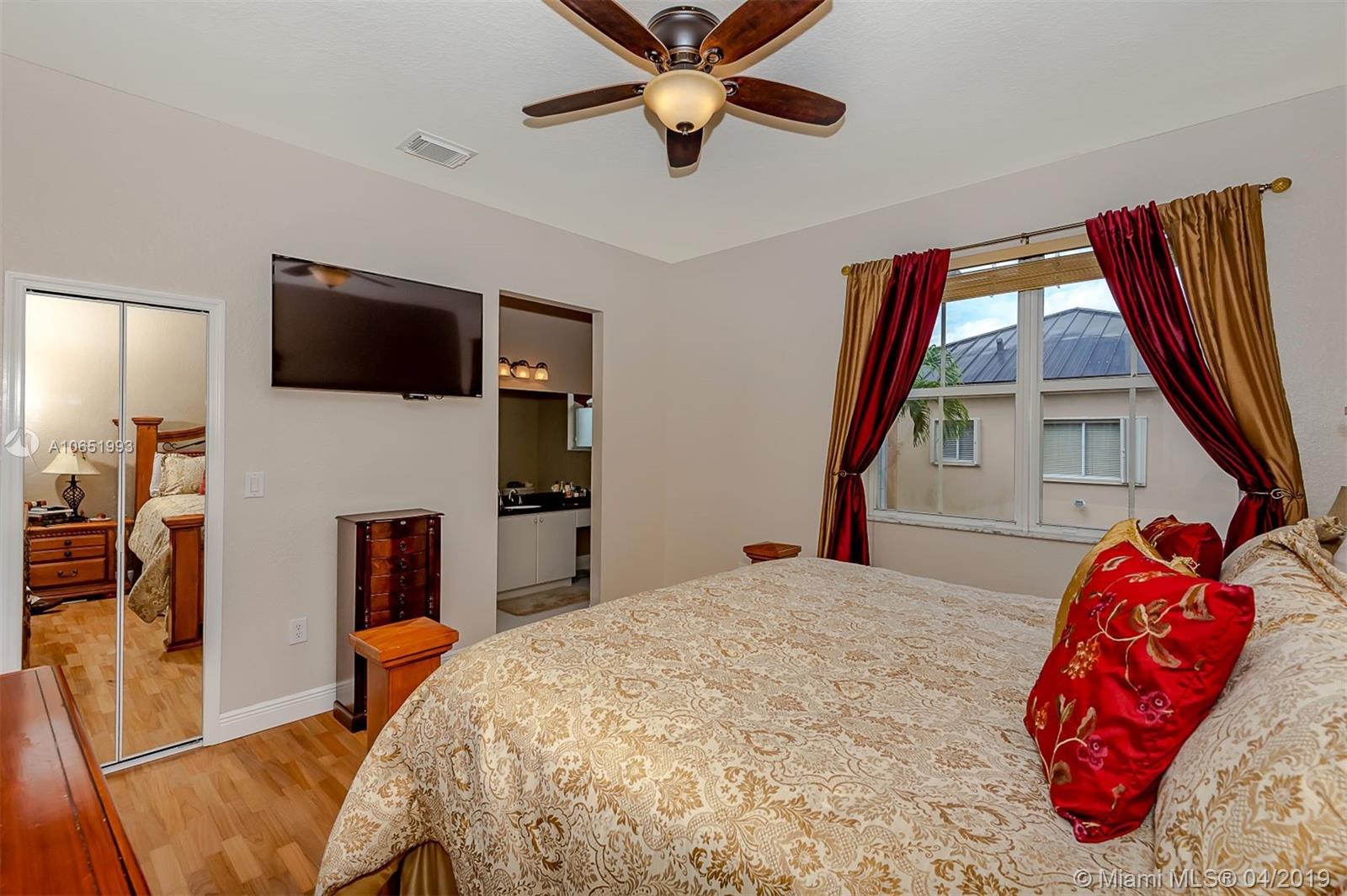 972 Southwest 154th Path, Unit 972 Miami, FL 33194 - Photo 22 of 24 Gallery Image 22