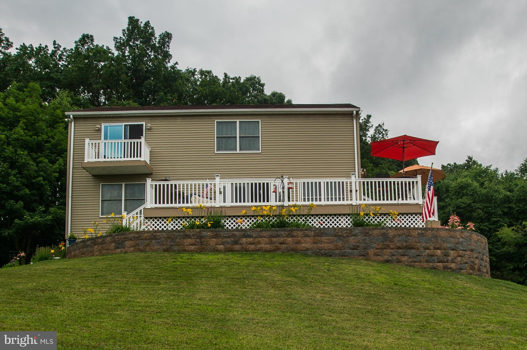 WRAP AROUND DECK