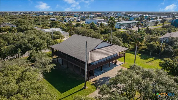 $699,000 | 1401 Main Street, Port O'Connor, TX 77982